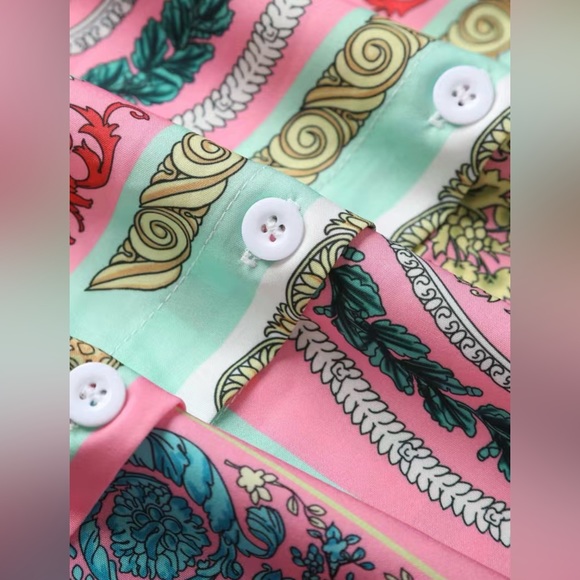 Jane Chic Designs Plus Size Sublimation Blouse - Picture 3 of 9